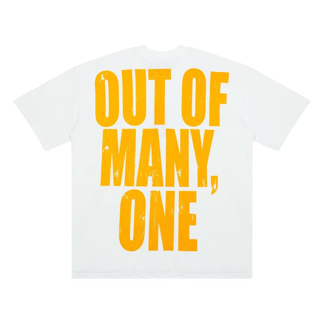 Retro Astronaut “Out Of Many One” Slogan Graphic Tee Oversized Y2K Streetwear T‑Shirt for Men
